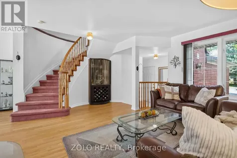 38 Central Park Drive Ottawa ON K2C 4A3