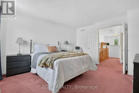 38 Central Park Drive Ottawa ON K2C 4A3