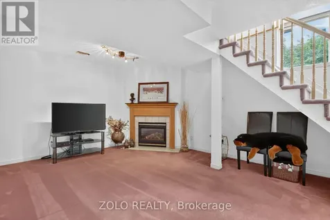 38 Central Park Drive Ottawa ON K2C 4A3