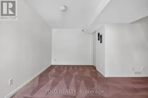 38 Central Park Drive Ottawa ON K2C 4A3