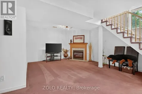 38 Central Park Drive Ottawa ON K2C 4A3