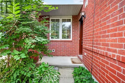 38 Central Park Drive Ottawa ON K2C 4A3