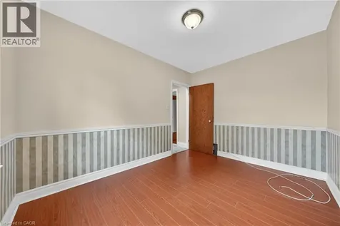 497 Victoria Street South Kitchener ON N2M 3A6