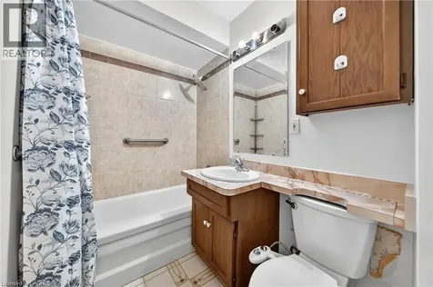497 Victoria Street South Kitchener ON N2M 3A6