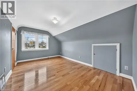 497 Victoria Street South Kitchener ON N2M 3A6