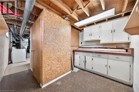 497 Victoria Street South Kitchener ON N2M 3A6