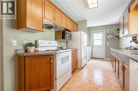 339 Main Street West Dunnville ON N1A 1W3