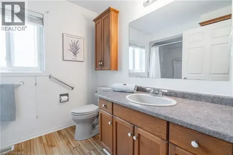 339 Main Street West Dunnville ON N1A 1W3