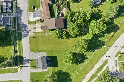 120 Queen Street South Thorold ON L2V 3P2