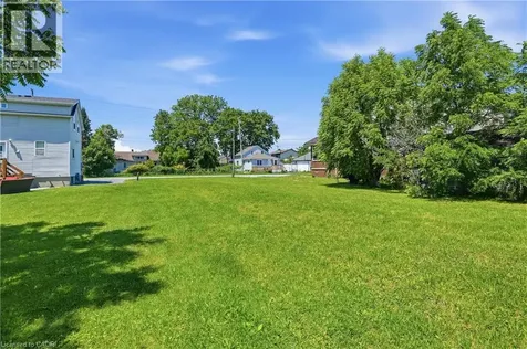 120 Queen Street South Thorold ON L2V 3P2