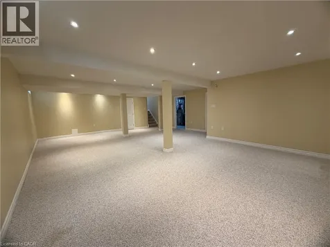 457 Dansbury Drive Waterloo ON N2K 4K5