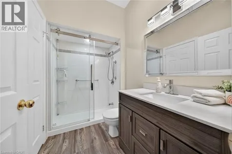 60 Natalia Avenue Mount Hope ON L0R 1W0
