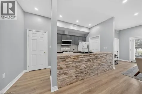 60 Natalia Avenue Mount Hope ON L0R 1W0