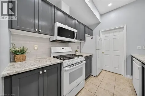 60 Natalia Avenue Mount Hope ON L0R 1W0