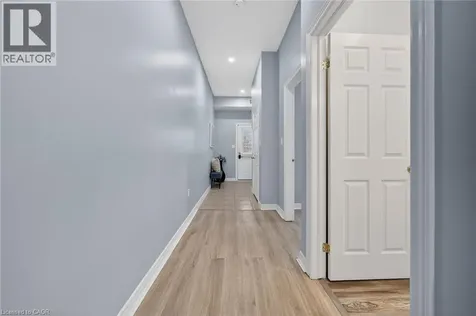 60 Natalia Avenue Mount Hope ON L0R 1W0