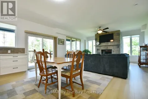 2946 92 County Road Springwater ON L9Z 2X2