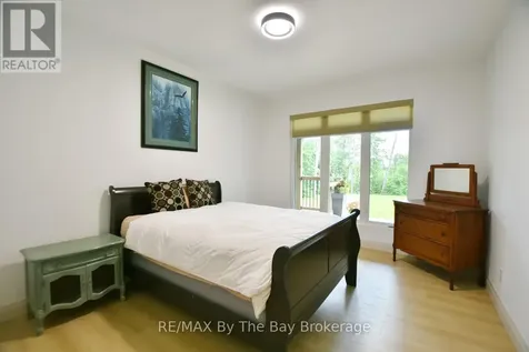 2946 92 County Road Springwater ON L9Z 2X2