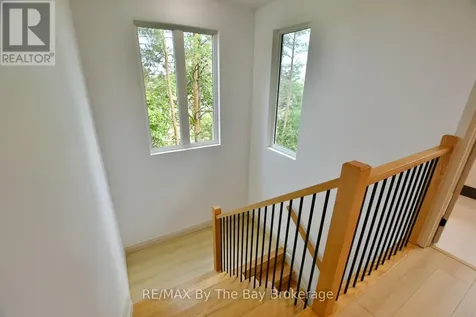 2946 92 County Road Springwater ON L9Z 2X2