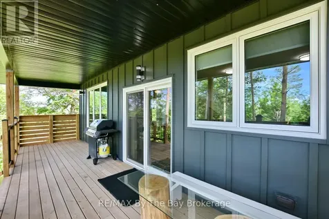 2946 92 County Road Springwater ON L9Z 2X2