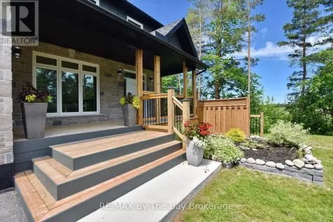 2946 92 County Road Springwater ON L9Z 2X2