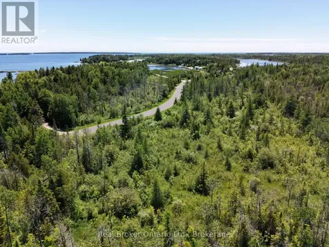 122 Tamarac Road Northern Bruce Peninsula ON N0H 1W0