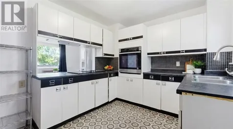 398 Bessie Avenue Sudbury ON P3C 4H5