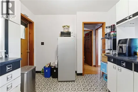 398 Bessie Avenue Sudbury ON P3C 4H5