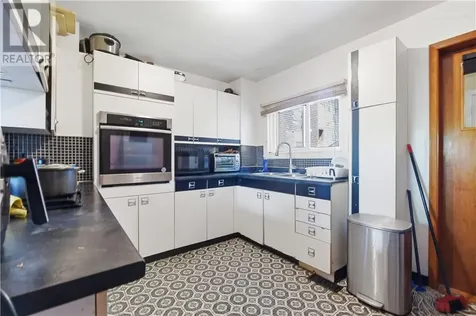 398 Bessie Avenue Sudbury ON P3C 4H5