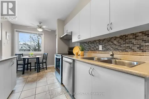 614 Tanguay Court Ottawa ON K2L 3X3