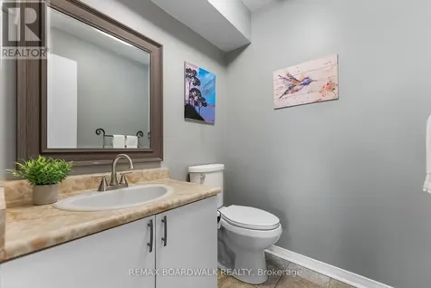 614 Tanguay Court Ottawa ON K2L 3X3