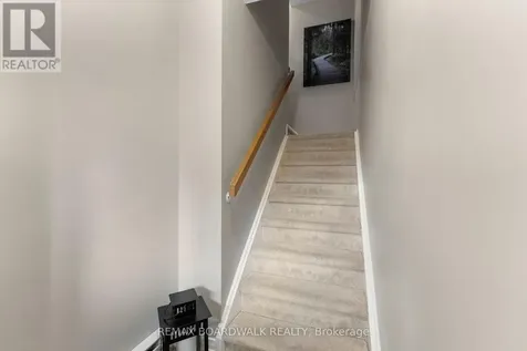 614 Tanguay Court Ottawa ON K2L 3X3
