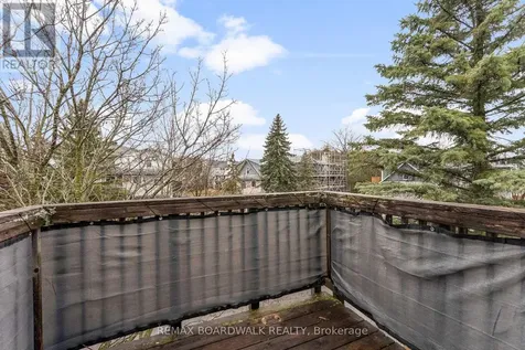 614 Tanguay Court Ottawa ON K2L 3X3