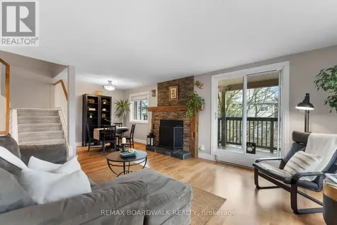 614 Tanguay Court Ottawa ON K2L 3X3