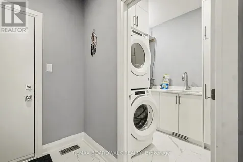 139 St Thomas Street Russell ON K0A 3H0