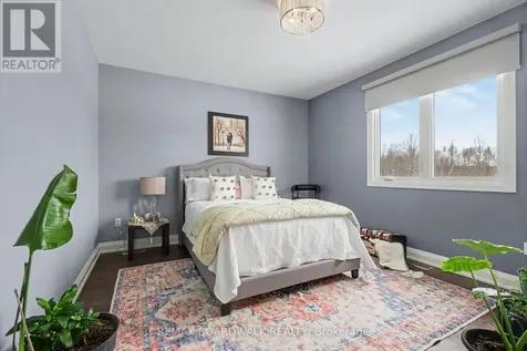 139 St Thomas Street Russell ON K0A 3H0