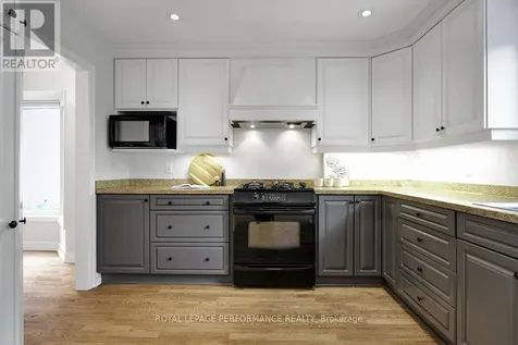 1595 Champneuf Drive Ottawa ON K1C 6B6