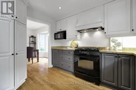 1595 Champneuf Drive Ottawa ON K1C 6B6