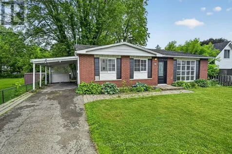 59 Abbott Street Brockville ON K6V 4A5