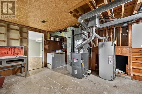 59 Abbott Street Brockville ON K6V 4A5
