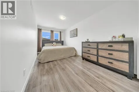 13 Pony Way Kitchener ON N2R 0R8