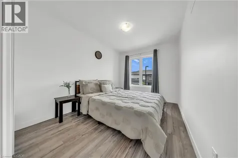 13 Pony Way Kitchener ON N2R 0R8