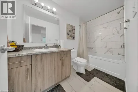 13 Pony Way Kitchener ON N2R 0R8