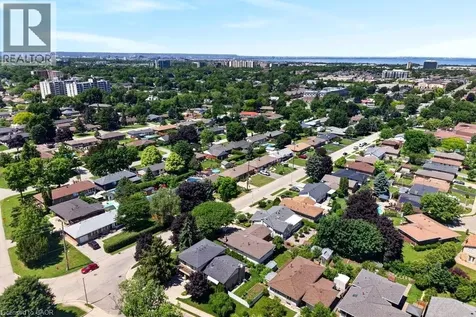 36 Gray Road South Stoney Creek ON L8G 2X5