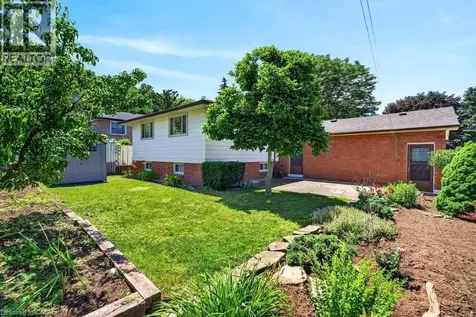 36 Gray Road South Stoney Creek ON L8G 2X5