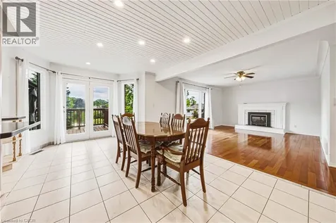21 Moss Boulevard Dundas ON L9H 6S3
