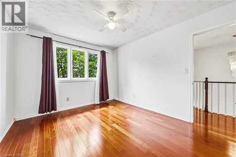 21 Moss Boulevard Dundas ON L9H 6S3