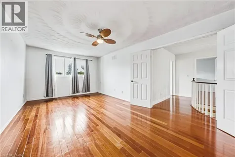 21 Moss Boulevard Dundas ON L9H 6S3