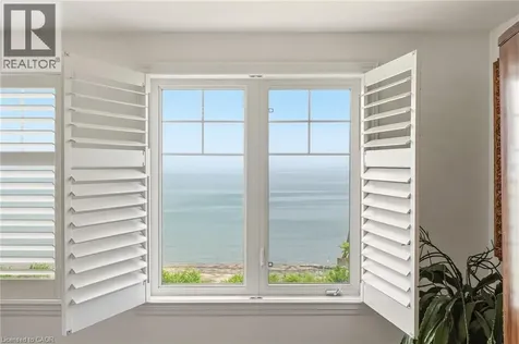 337 Beach Boulevard Hamilton ON L8H 6W4