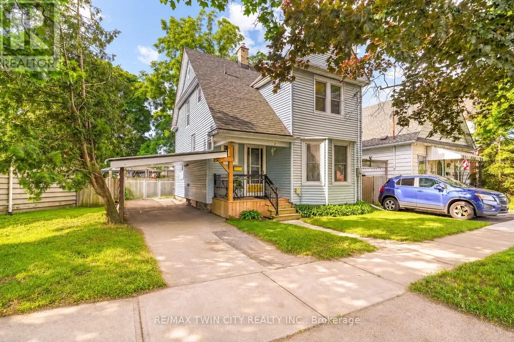 3 Brighton Avenue Brantford ON N3S 1V5