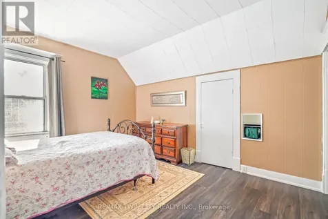 3 Brighton Avenue Brantford ON N3S 1V5